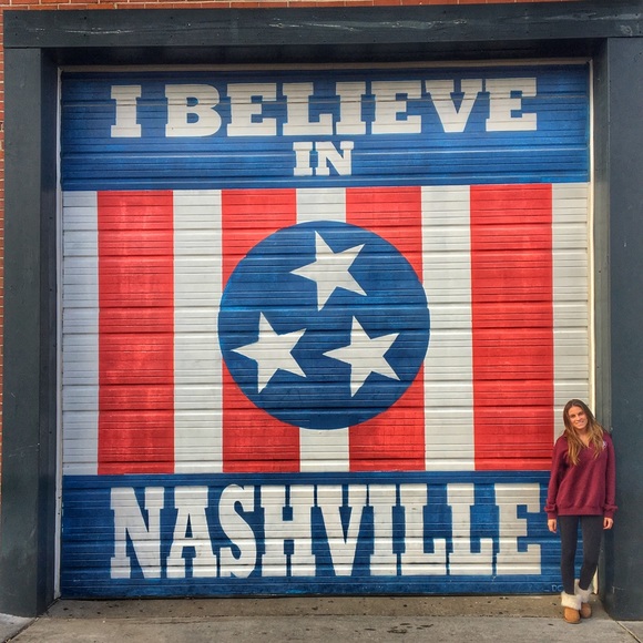 Meet your Posher, Felicia - Picture 4 of 8